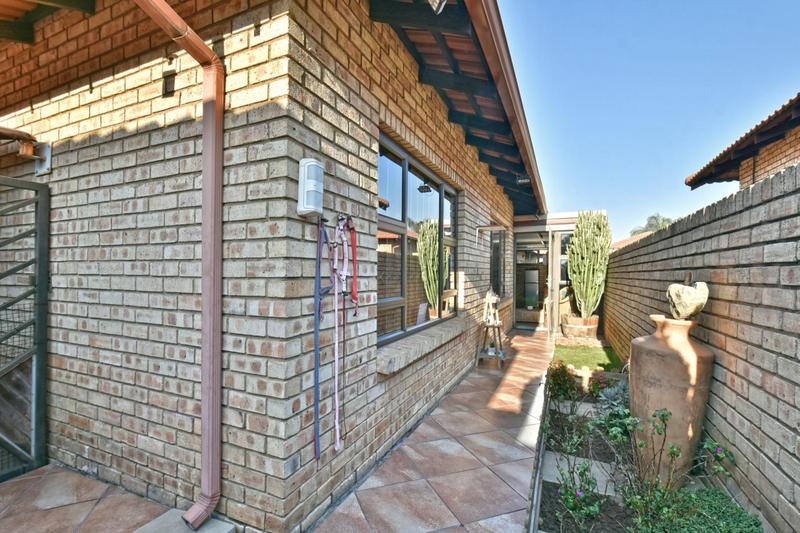 3 Bedroom Property for Sale in New Market Gauteng