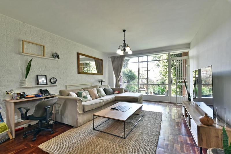 1 Bedroom Property for Sale in Craighall Park Gauteng