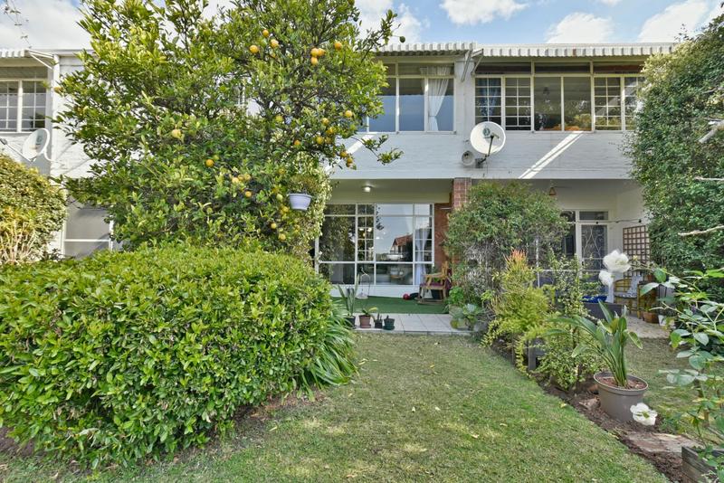1 Bedroom Property for Sale in Craighall Park Gauteng