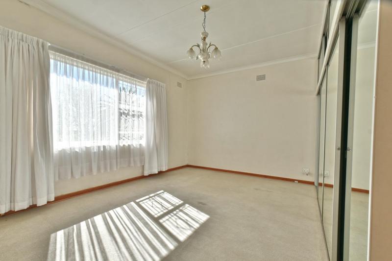 3 Bedroom Property for Sale in Linksfield Gauteng