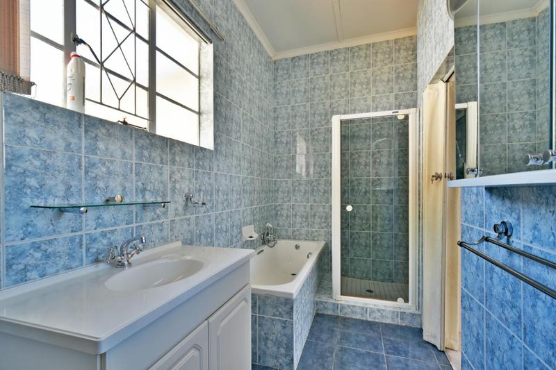 3 Bedroom Property for Sale in Linksfield Gauteng