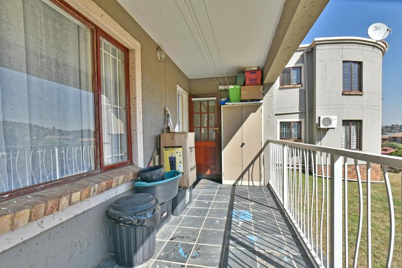 2 Bedroom Property for Sale in Winchester Hills Gauteng