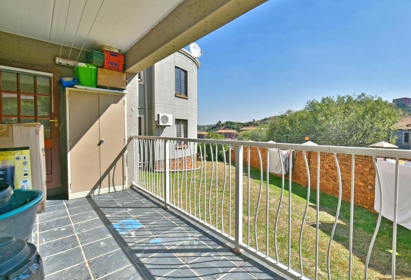 2 Bedroom Property for Sale in Winchester Hills Gauteng