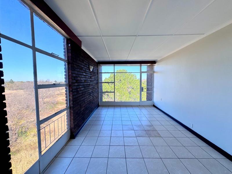 2 Bedroom Property for Sale in Three Rivers Gauteng