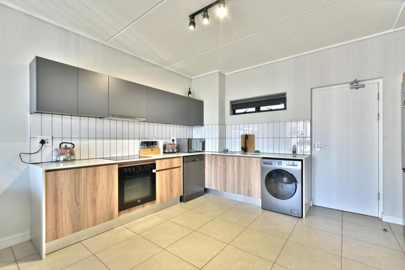 1 Bedroom Property for Sale in Aspen Hills Gauteng