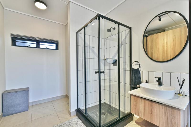 1 Bedroom Property for Sale in Aspen Hills Gauteng