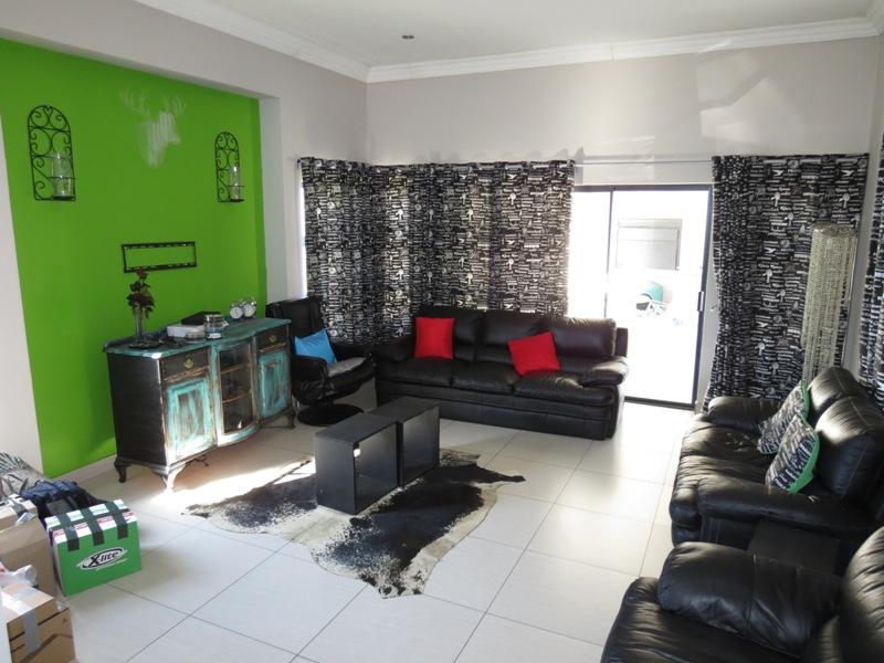 To Let 3 Bedroom Property for Rent in Midlands Estate Gauteng