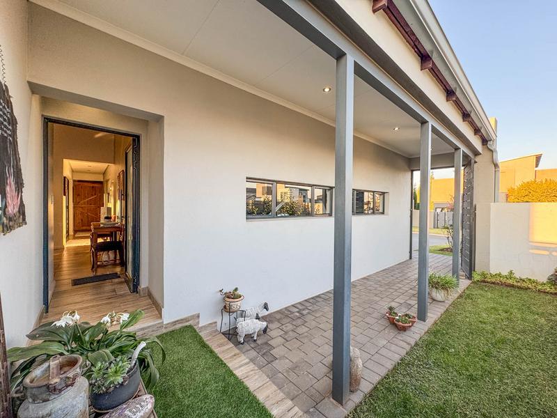 3 Bedroom Property for Sale in Midstream Meadows Gauteng