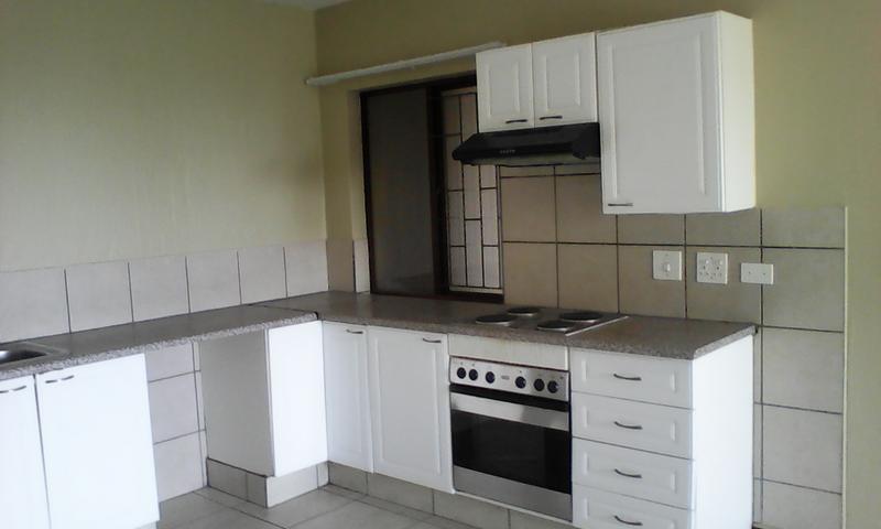 To Let 3 Bedroom Property for Rent in Constantia Kloof Gauteng