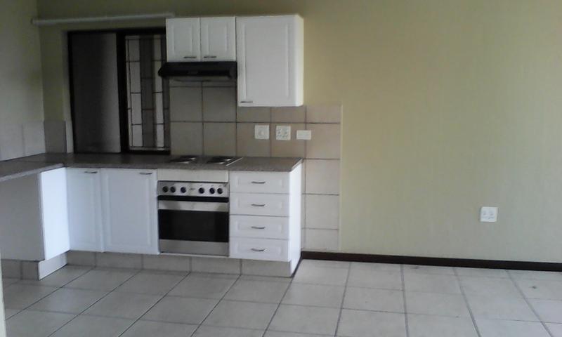 To Let 3 Bedroom Property for Rent in Constantia Kloof Gauteng