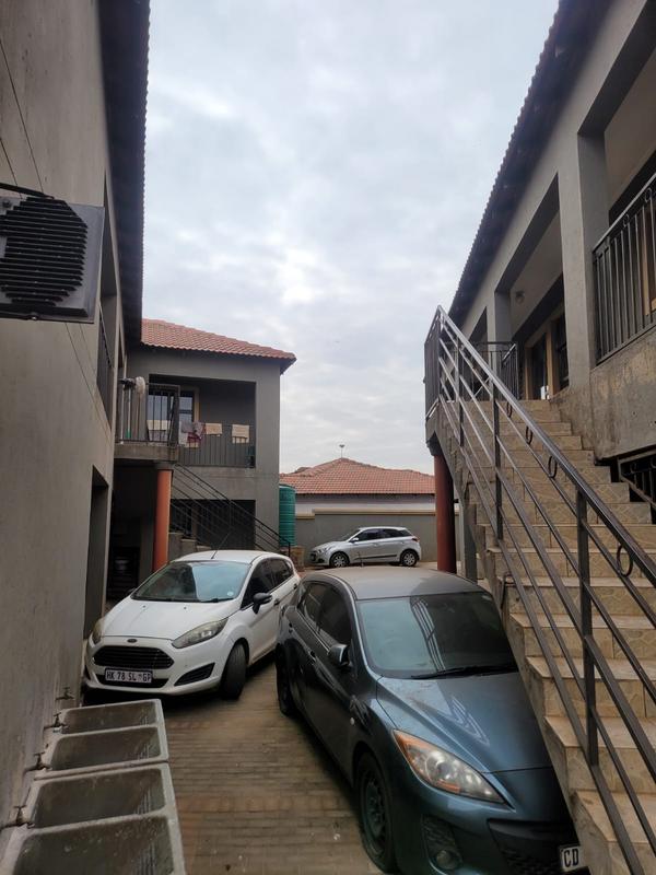 181 Bedroom Property for Sale in Vosloorus Gauteng
