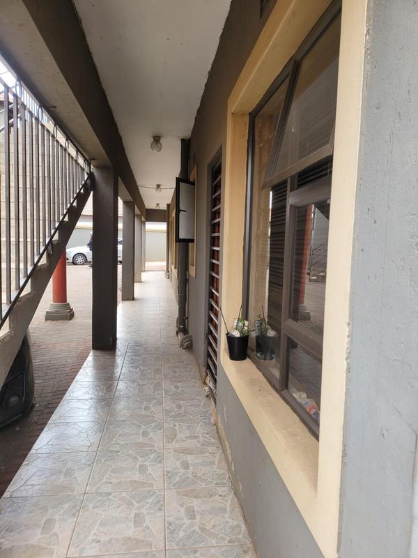 181 Bedroom Property for Sale in Vosloorus Gauteng