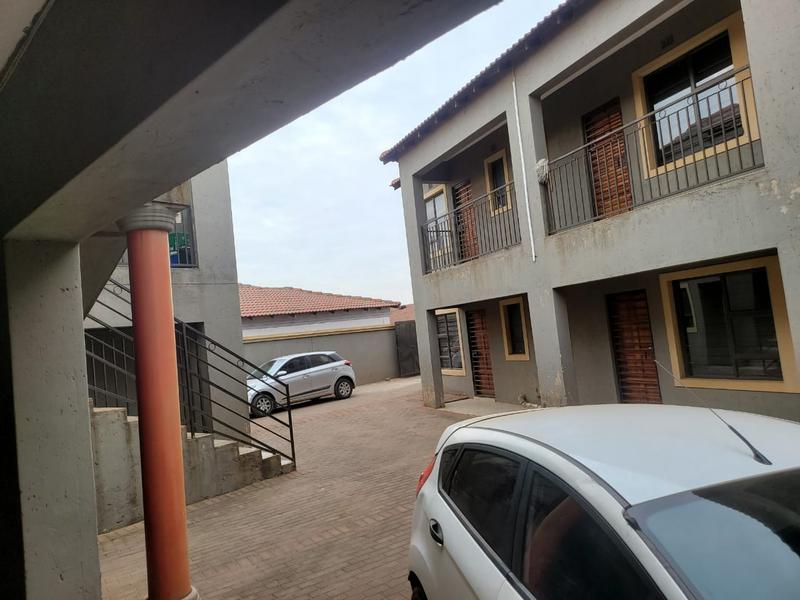 181 Bedroom Property for Sale in Vosloorus Gauteng