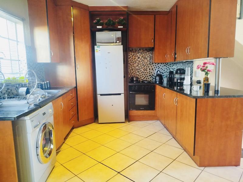 2 Bedroom Property for Sale in Annlin Gauteng