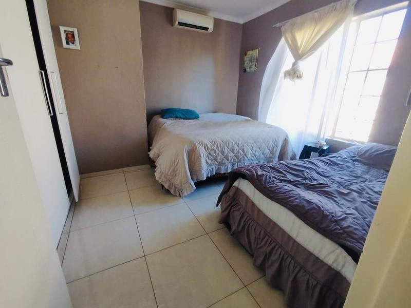 2 Bedroom Property for Sale in Annlin Gauteng