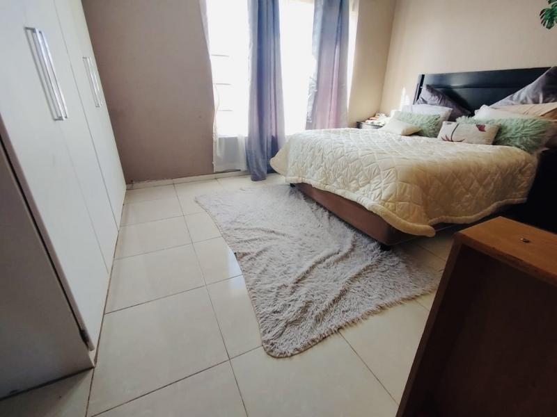 2 Bedroom Property for Sale in Annlin Gauteng