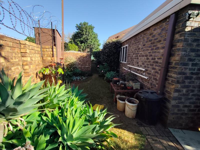 2 Bedroom Property for Sale in Clarina Gauteng