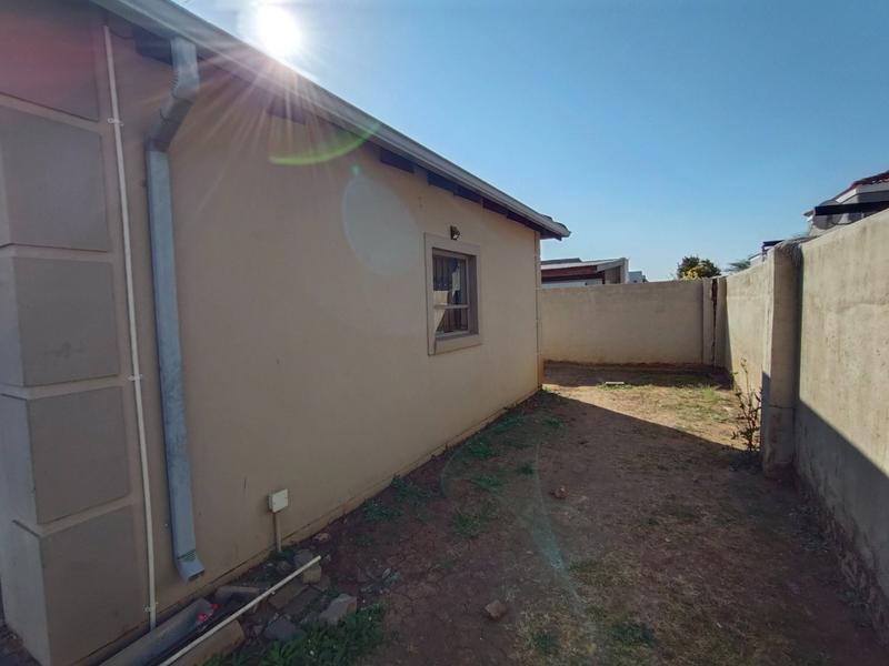 3 Bedroom Property for Sale in Heatherview Gauteng