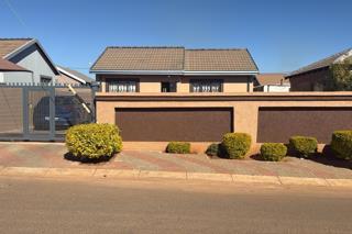 2 Bedroom Property for Sale in Rosslyn Gauteng