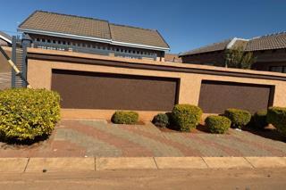 2 Bedroom Property for Sale in Rosslyn Gauteng