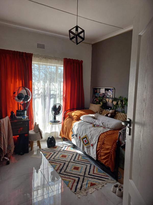 5 Bedroom Property for Sale in Kelvin Gauteng