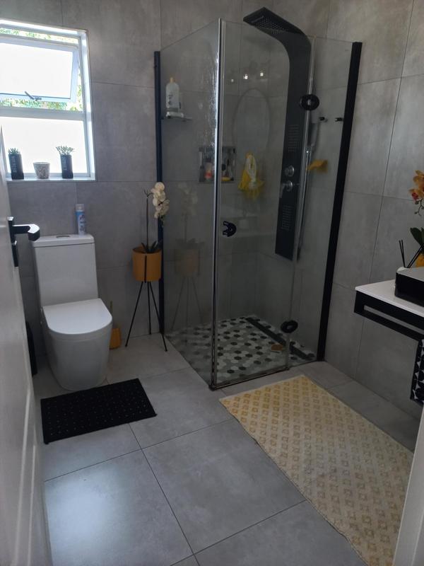 5 Bedroom Property for Sale in Kelvin Gauteng