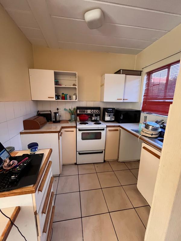 2 Bedroom Property for Sale in Dorandia Gauteng