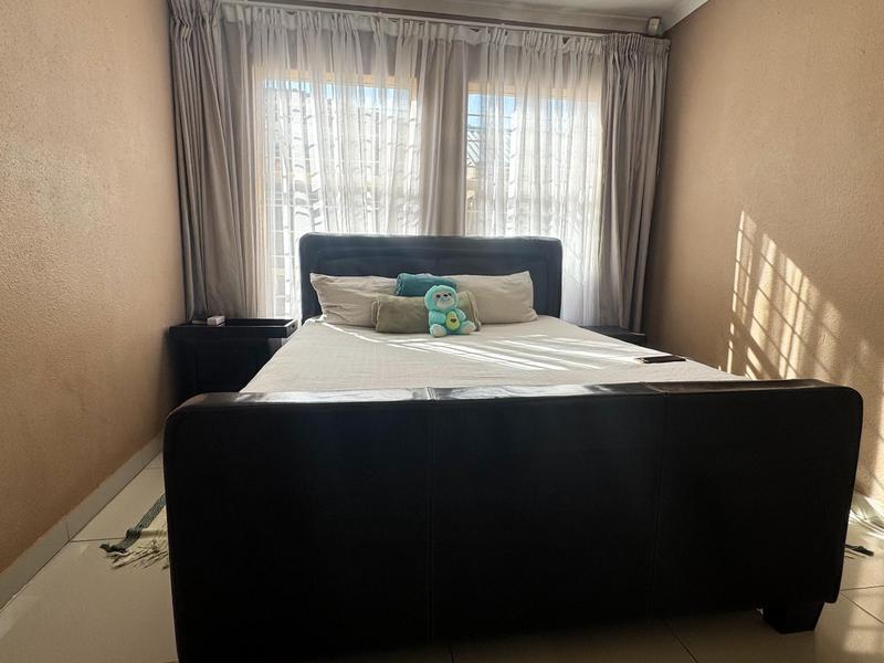 To Let 3 Bedroom Property for Rent in Alveda Park Gauteng