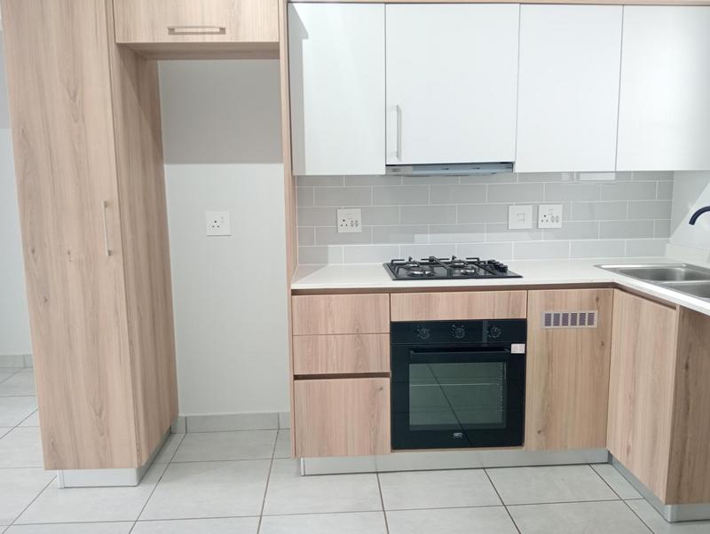 2 Bedroom Property for Sale in Pinehaven Gauteng