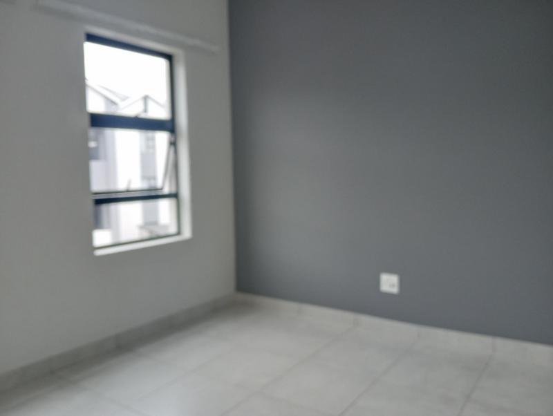 2 Bedroom Property for Sale in Pinehaven Gauteng