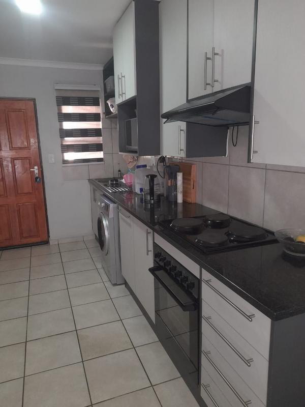To Let 2 Bedroom Property for Rent in Rynfield A H Gauteng