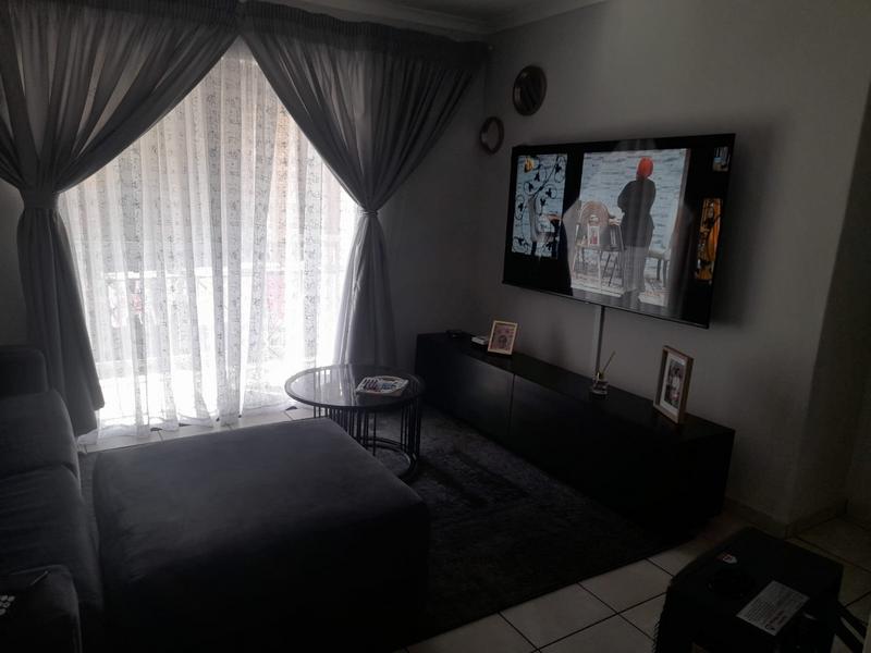 To Let 2 Bedroom Property for Rent in Rynfield A H Gauteng