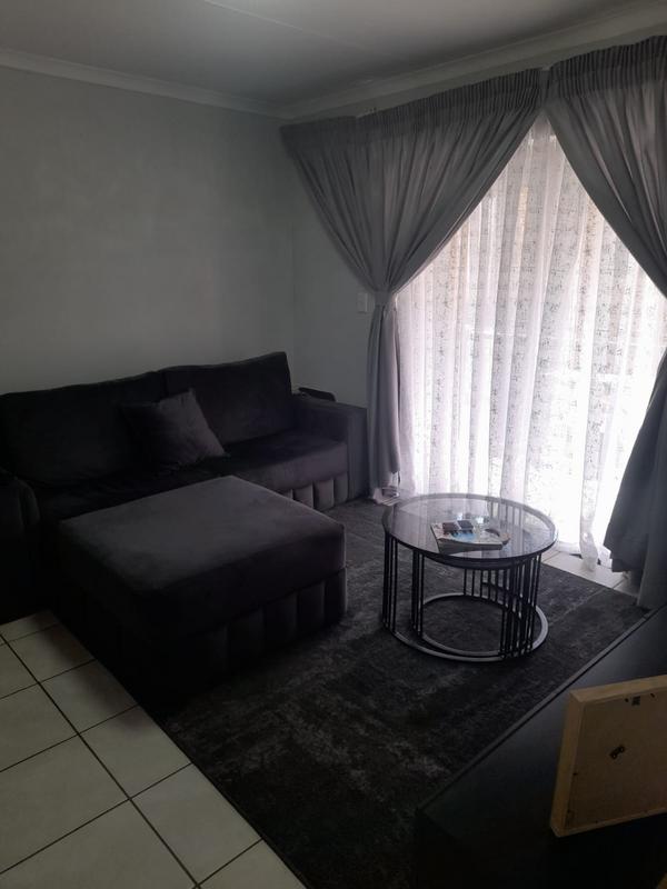 To Let 2 Bedroom Property for Rent in Rynfield A H Gauteng