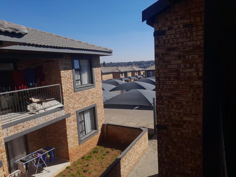 To Let 2 Bedroom Property for Rent in Rynfield A H Gauteng