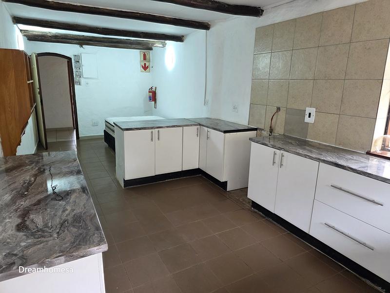 To Let 4 Bedroom Property for Rent in Morningside Gauteng