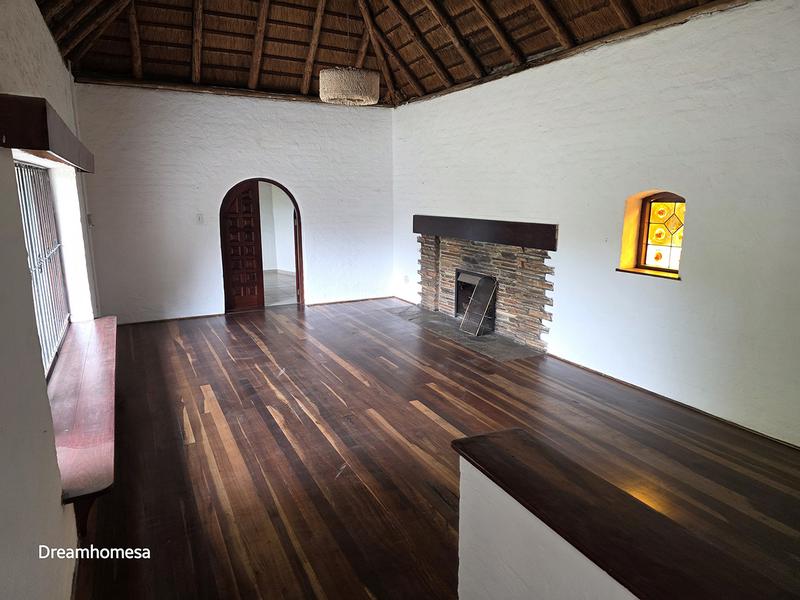 To Let 4 Bedroom Property for Rent in Morningside Gauteng