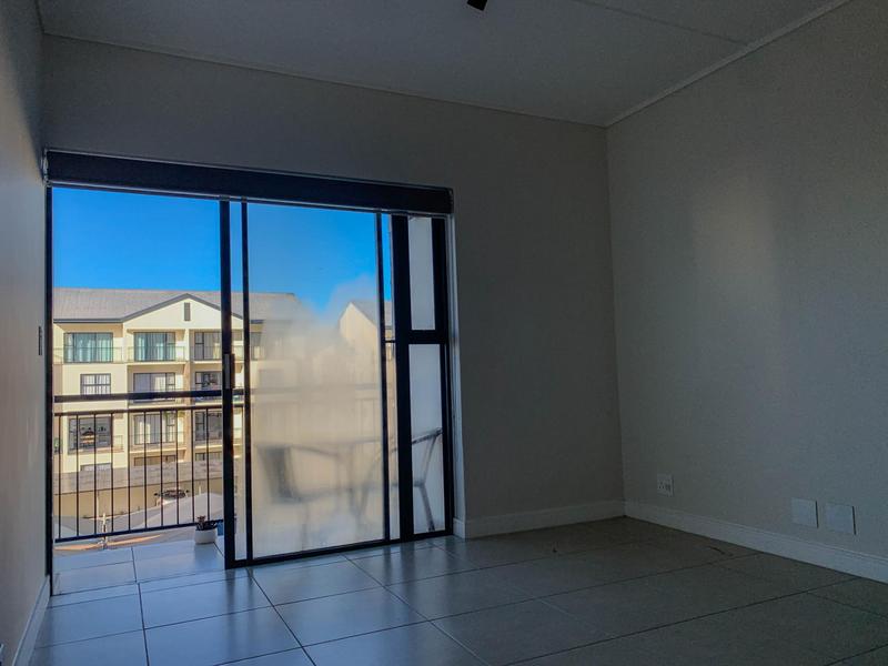 To Let 1 Bedroom Property for Rent in Sandown Gauteng