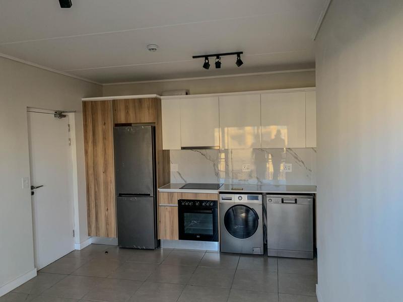 To Let 1 Bedroom Property for Rent in Sandown Gauteng