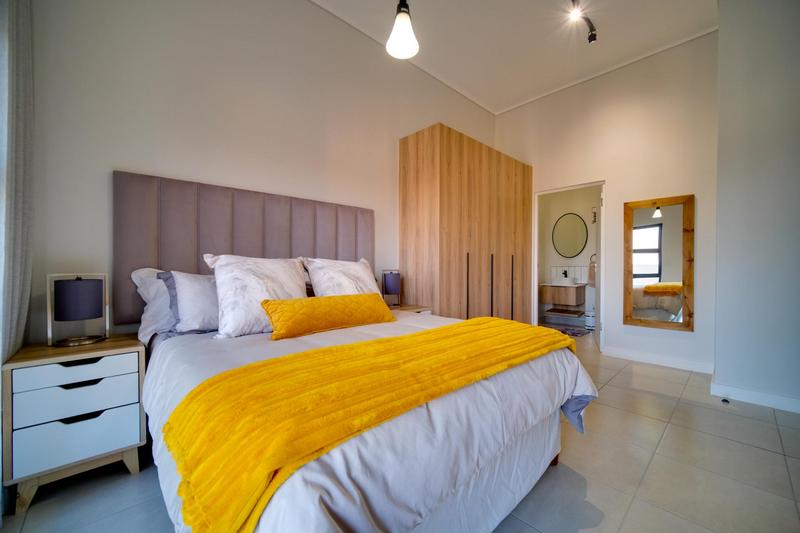 2 Bedroom Property for Sale in Mulbarton Gauteng