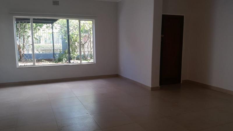 4 Bedroom Property for Sale in Queenswood Gauteng