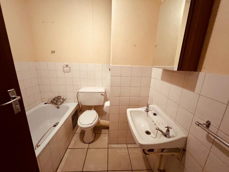2 Bedroom Property for Sale in Silverton Gauteng