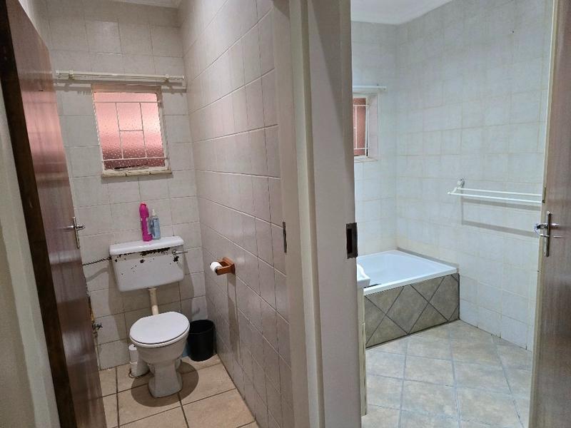 4 Bedroom Property for Sale in Sinoville Gauteng