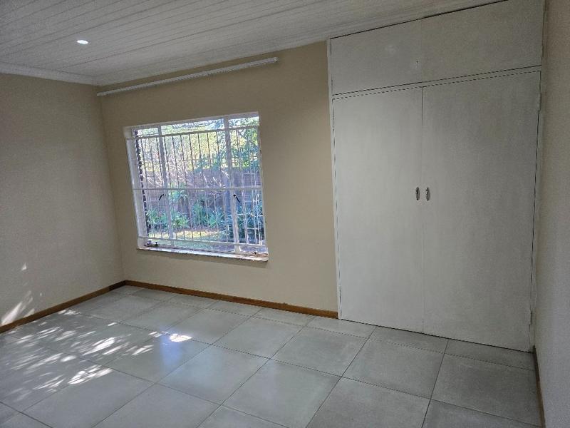 4 Bedroom Property for Sale in Sinoville Gauteng