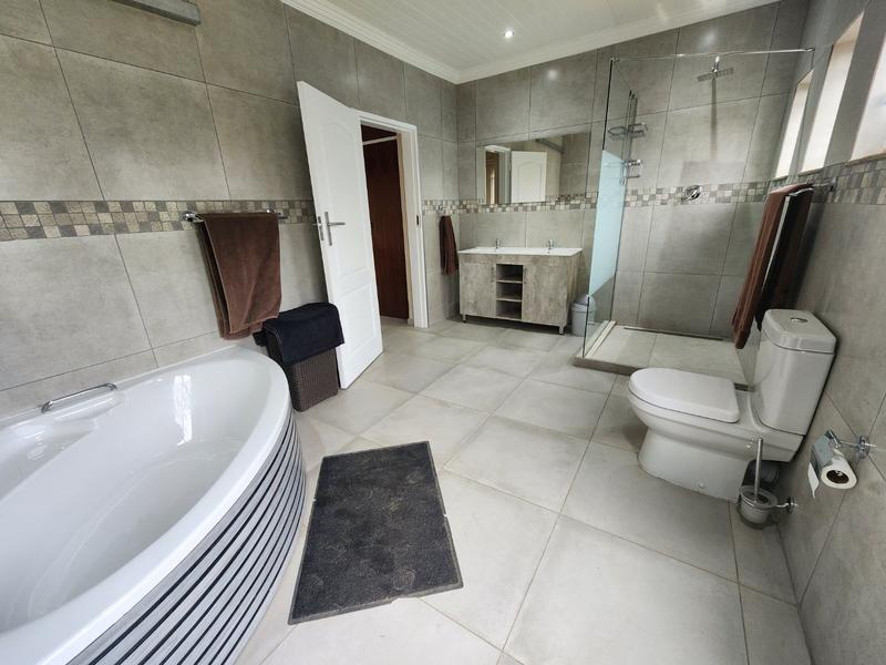 4 Bedroom Property for Sale in Sinoville Gauteng