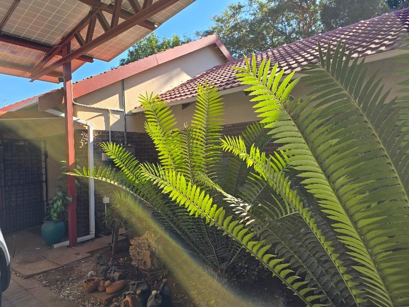 4 Bedroom Property for Sale in Sinoville Gauteng