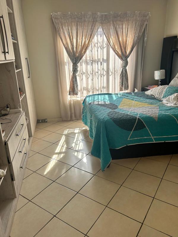 3 Bedroom Property for Sale in Heatherview Gauteng