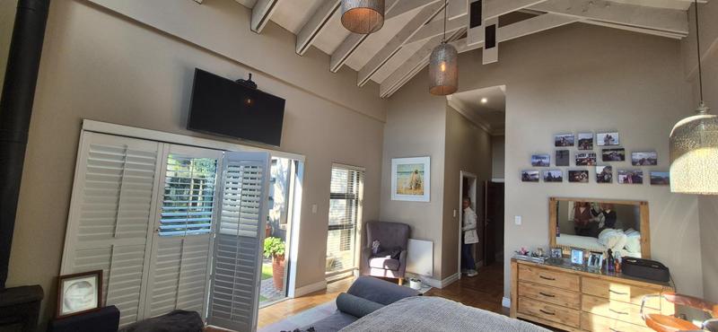 4 Bedroom Property for Sale in Midstream Ridge Gauteng