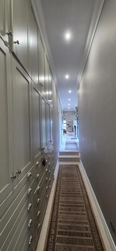 4 Bedroom Property for Sale in Midstream Ridge Gauteng