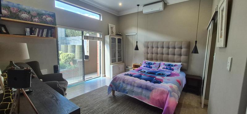 4 Bedroom Property for Sale in Midstream Ridge Gauteng