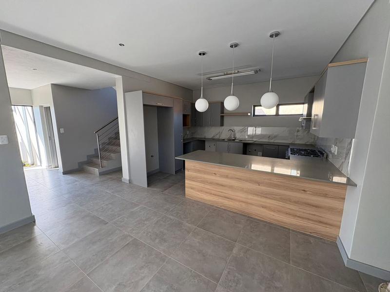 3 Bedroom Property for Sale in Fountainbrook Estate Gauteng